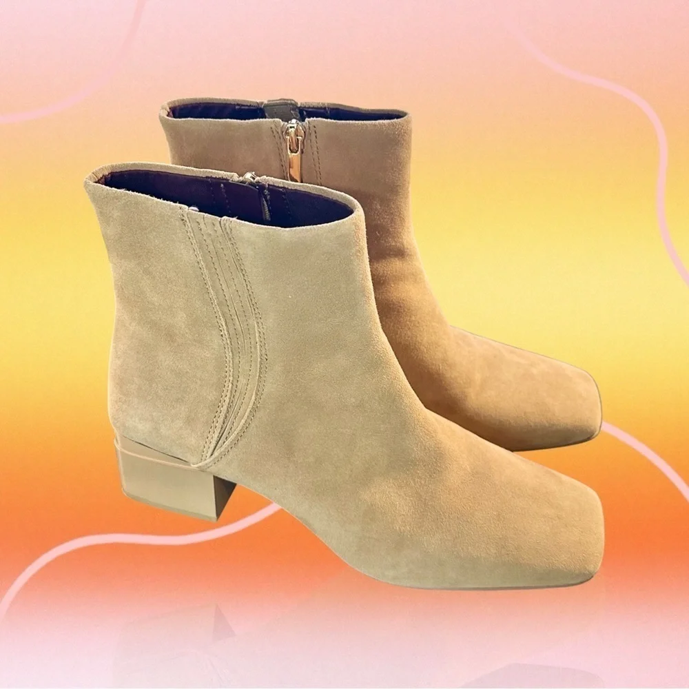 Franco Sarto ‘Waxtona’ Beige / Nude Genuine Suede Block Heel Ankle Boots Size 9